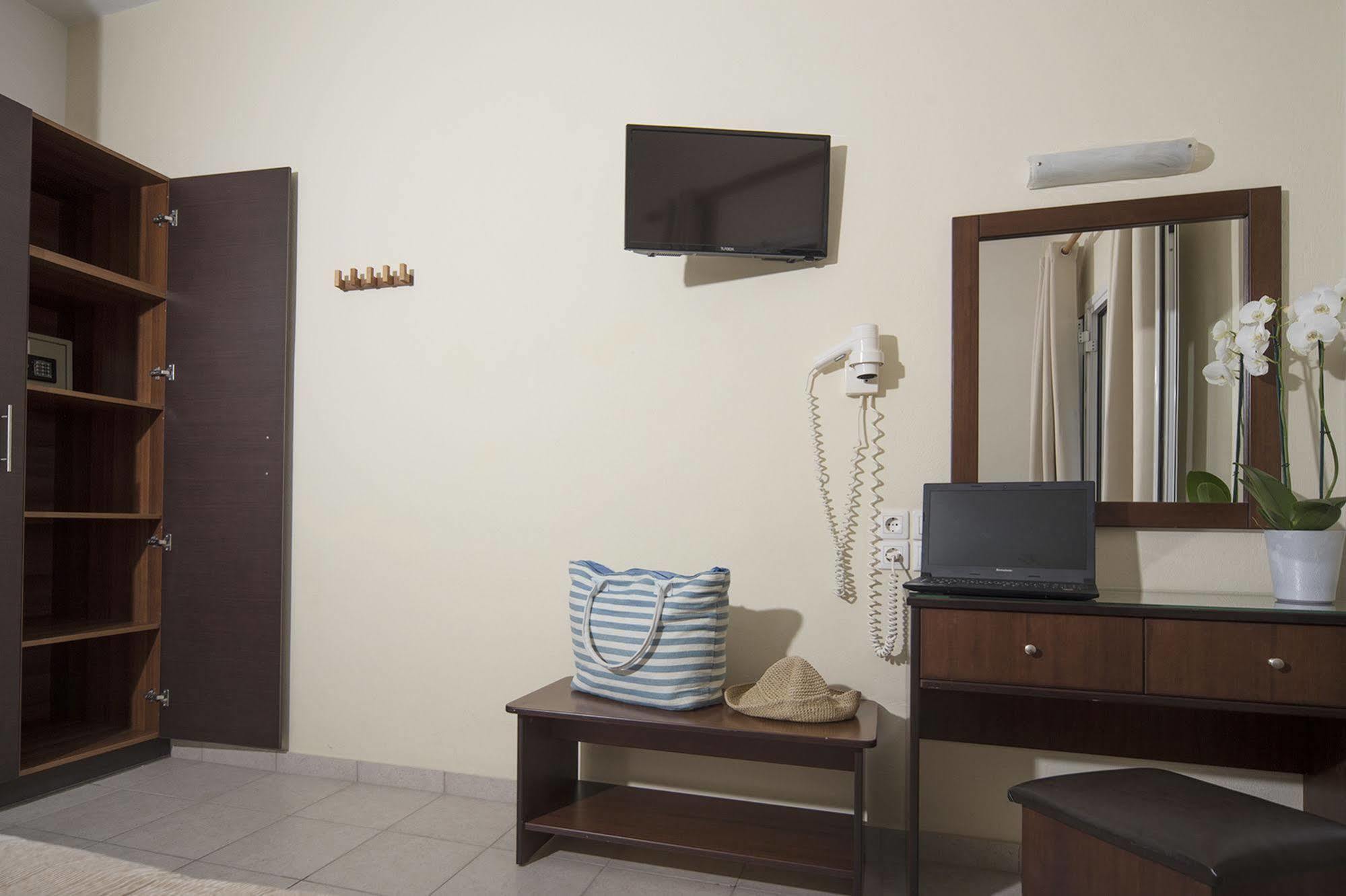 Metaxa Apartments カボス エクステリア 写真